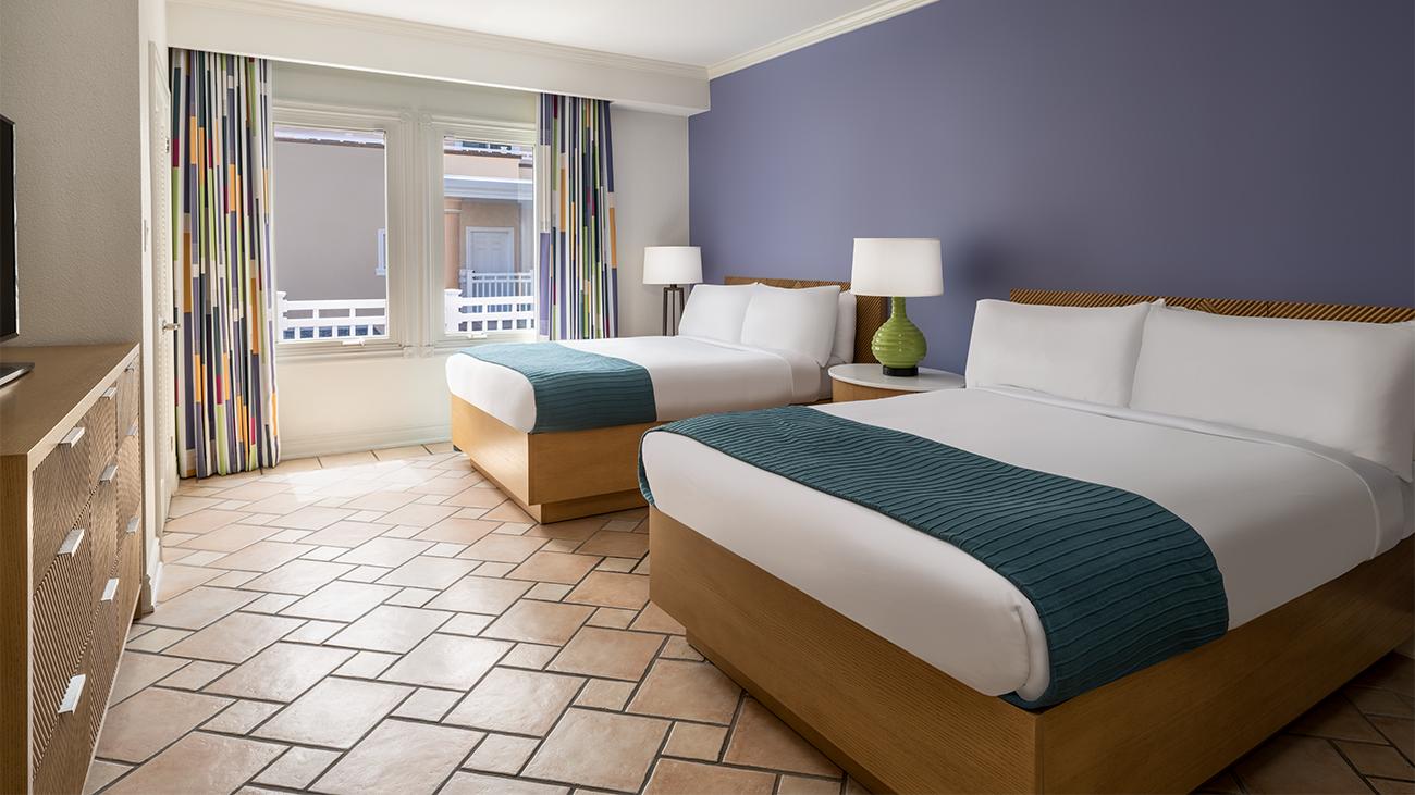 Guest Bedroom, Oceanside